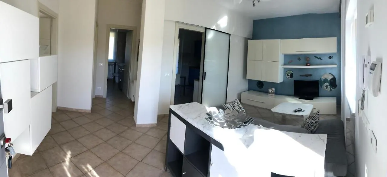 Casa Vacanze Sunflower Carrara 0*,  Italy