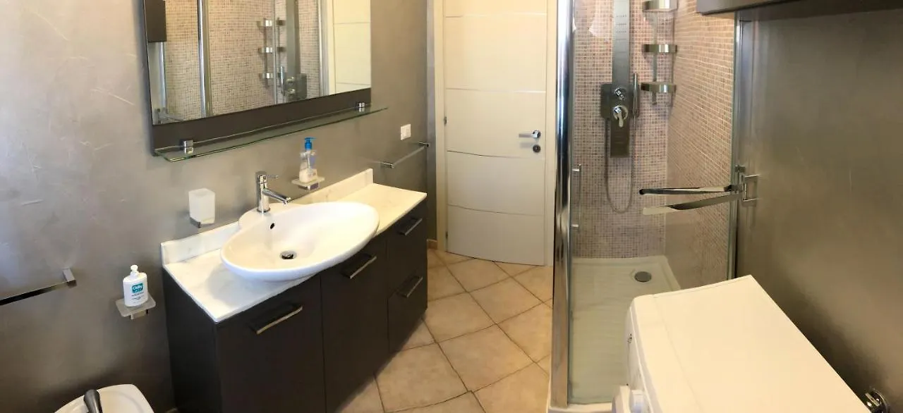Casa Vacanze Sunflower Carrara